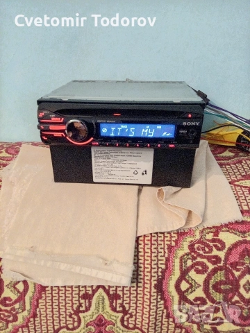 Авто CD player Sony с аукс , снимка 2 - Ресийвъри, усилватели, смесителни пултове - 53686669