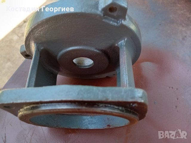 Присъединително  тяло  за водна  помпа  Вида 4, снимка 2 - Напояване - 41543714
