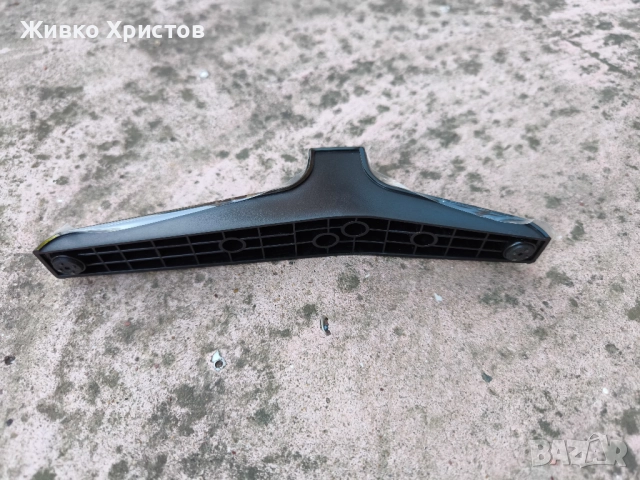 Стойка за телевизор Sharp, снимка 2 - Части и Платки - 51735462