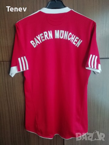 Bayern Munich Adidas оригинална футболна тениска фланелка Байерн Мюнхен размер М, снимка 2 - Тениски - 41407196
