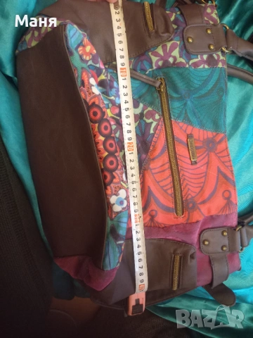 Дамска чанта, снимка 2 - Чанти - 53393962