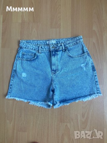 Дънкови панталонки, снимка 1 - Къси панталони и бермуди - 41705744