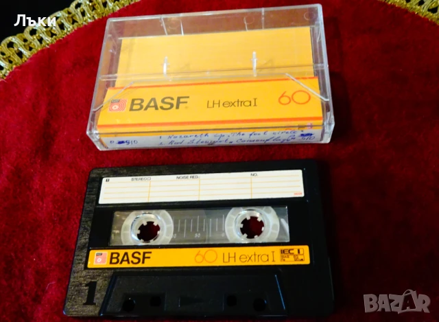 Аудио касета BASF с рок албуми на Nazareth и Rod Stewart. 