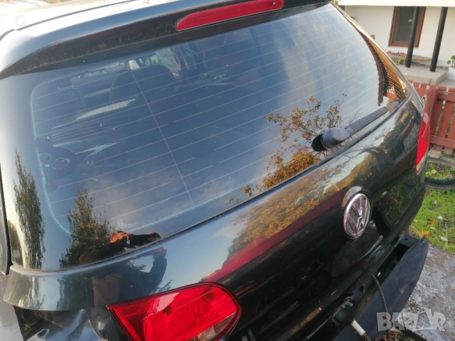 Заден Капак Голф 6 , снимка 3 - Части - 52179806