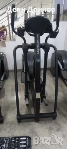 Крос тренажори “Sportsart 8300”