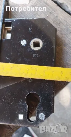 брави и шилдове. Нови. 6 броя. , снимка 7 - Интериорни врати - 50275024