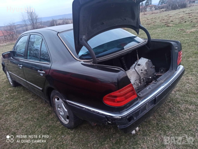 Mercedes E290D, снимка 5 - Автомобили и джипове - 44561324