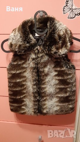 Пухени елеци за 4 год.госпожици , снимка 4 - Детски якета и елеци - 34650900