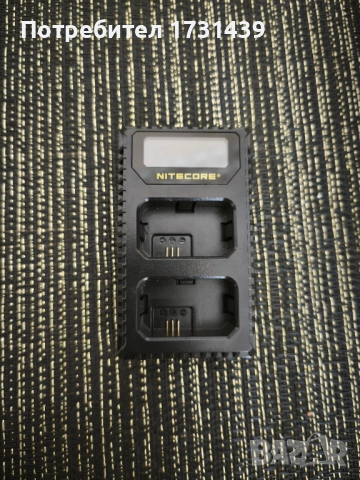 Зарядно за батерия Sony NP-FW50, снимка 2 - Чанти, стативи, аксесоари - 51557954