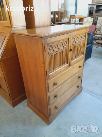 Масивен шкаф с чекмеджета-внос от Германия , снимка 3 - Шкафове - 41605327