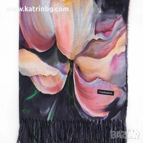 Топъл кашмирен шал и ръкавици в черно-Подаръчен комплект за жена Код на продукта:DAK-00001, снимка 2 - Шалове - 52290681