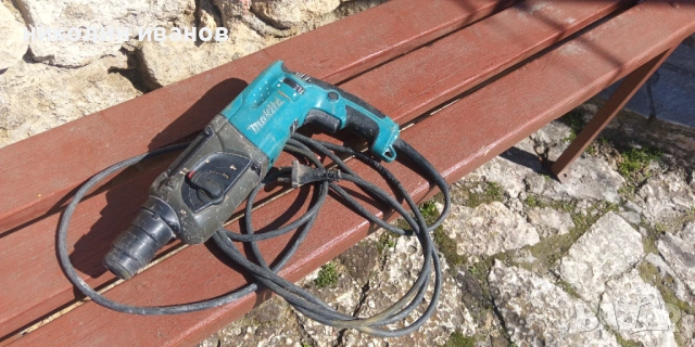 перфоратор MAKITA 2470, снимка 3 - Бормашини - 53667471