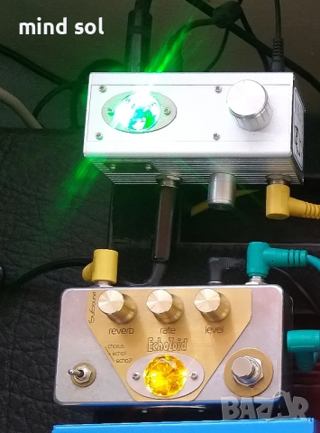 Svisound Delay/reverb/echo/chorus EchoZoid, джобен китарен усилвател, снимка 2 - Китари - 51588461