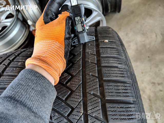 4бр.зимни гуми CONTINENTAL 235 50 19 DOT20 цена за брой, снимка 2 - Гуми и джанти - 52352428