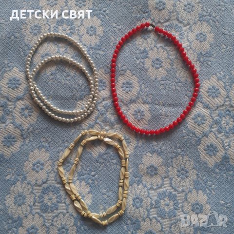 Дамски колиета и обеци- 5лв., снимка 1 - Колиета, медальони, синджири - 35857868