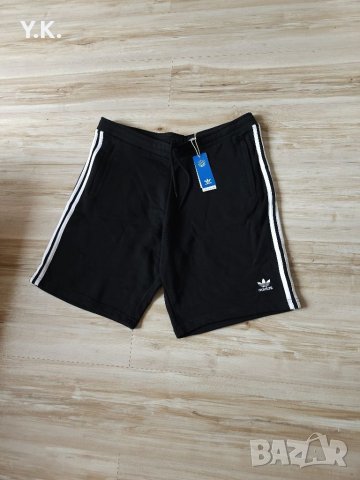 Оригинални мъжки къси гащи Adidas Originals, снимка 2 - Къси панталони - 37718240