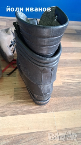 LOWA -made in GERMANY-алпийски обувки 45 номер, снимка 17 - Маратонки - 52273205