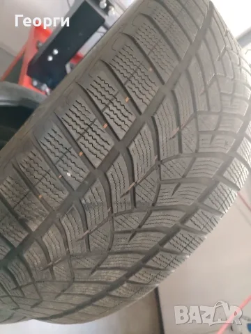 2бр.зимни гуми 275/40/22 Goodyear