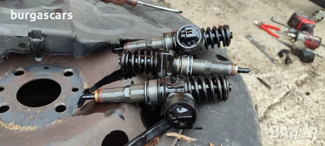 Дюза помпа 0414720215 / PDB016 VW Touran 1.9TDI-105к.с. - 160лв