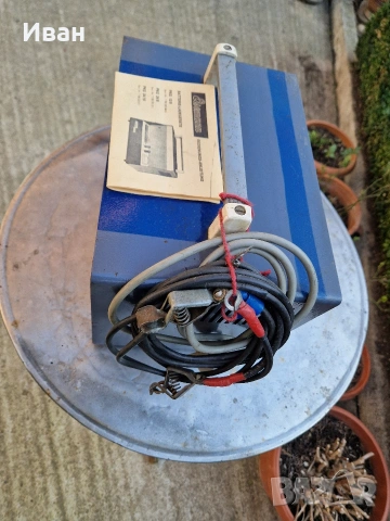 Зарядно за Акумулатори, снимка 3 - Други инструменти - 53723877