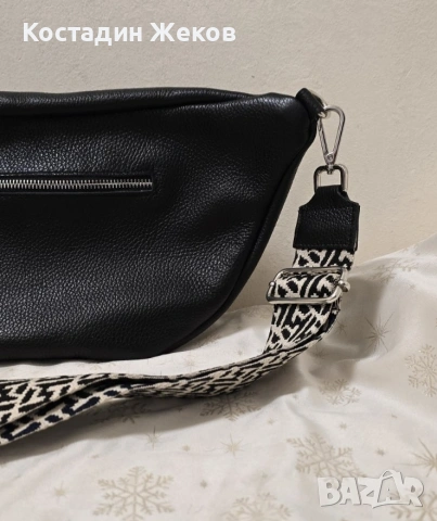 Дамска оригинална италианска чанта от естествена кожа тип „банан“ ., снимка 13 - Чанти - 53827591