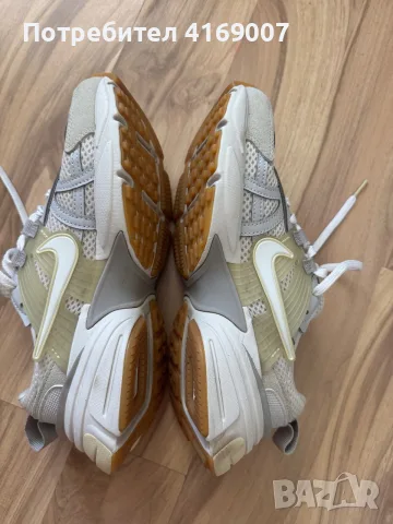 Дамски маратонки Nike 38 номер, снимка 5 - Маратонки - 55890288