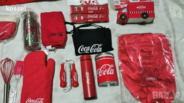 Кока-кола тениски, кърпа,термус и други за колекционери, снимка 6 - Колекции - 44768690
