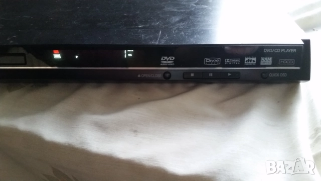 DVD Panasonic DVD-S49, снимка 2 - Плейъри, домашно кино, прожектори - 50729194