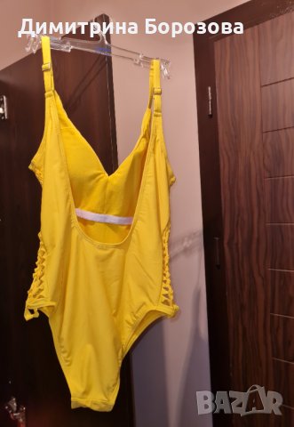 Жълт цял бански костюм , снимка 2 - Бански костюми - 41025522