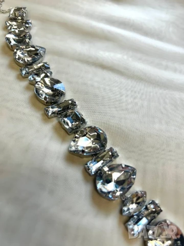 колиета , снимка 4 - Колиета, медальони, синджири - 51151575