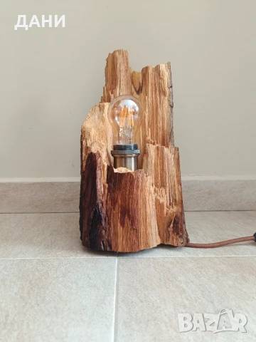 Лампа от бряст 