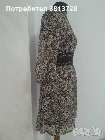 Красива рокля , снимка 2 - Рокли - 47863021