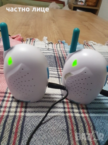 Слушалки от бебе фон 