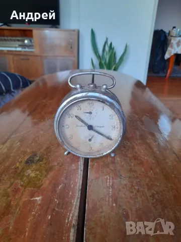 Стар часовник Junghans Largetto