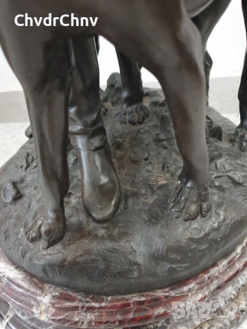 77см-43кг Moreau статуетка-композиция/голяма стара френска скулптура/фигура на ловец с кучета-хрътки, снимка 14 - Статуетки - 53483466