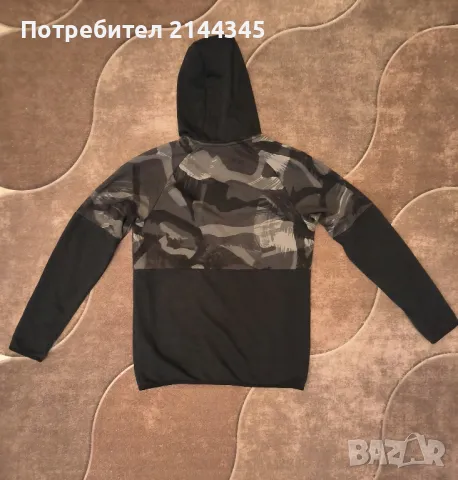 Nike суичър размер S, снимка 4 - Спортни дрехи, екипи - 48306179