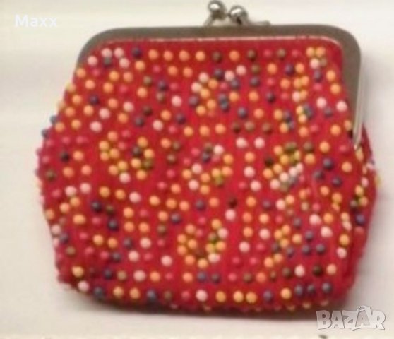 Продавам мускали, дървена кутия, ножки, отварачки, салфетници, папки и портмоне от соца, снимка 6 - Други ценни предмети - 34788268