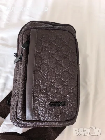 чантичка тип през рамо GUCCI банан LV диагоналка с много джобове , снимка 3 - Чанти - 55947563