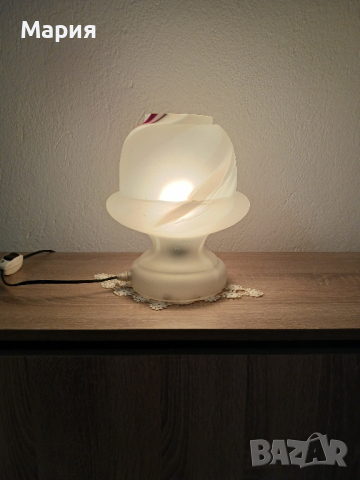 Нощна лампа за спалня , снимка 4 - Настолни лампи - 44782104