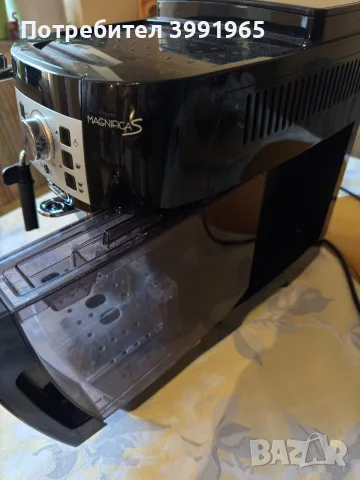 Кафемашина DeLonghi Magnifica S (черна) + оригинална кутия – Отлично състояние!, снимка 2 - Кафемашини - 55881100