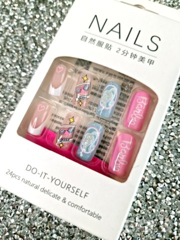 Комплект Разкошни Press-on Изкуствени Нокти 24 броя Бутикова Серия Barbie КОД nail459, снимка 6 - Продукти за маникюр - 42061862