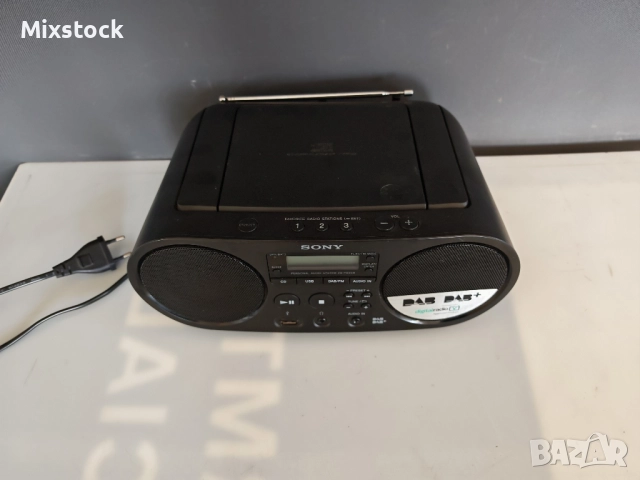 Sony ZS-PS55B Boombox CD Радио, 4 Watt, преносим, DAB, FM, 2 x 2W тонколони, черен , снимка 4 - Радиокасетофони, транзистори - 51432116