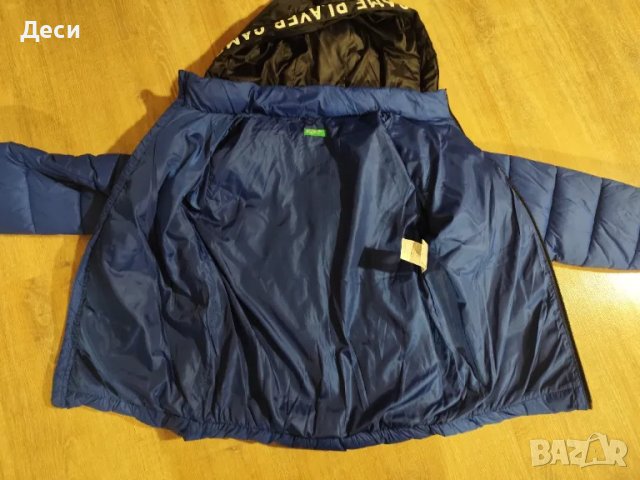 ново яке на Benetton , снимка 6 - Детски якета и елеци - 49598181