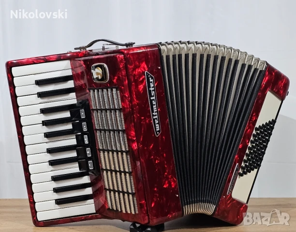 Акордеон Weltmeister Stella , снимка 1