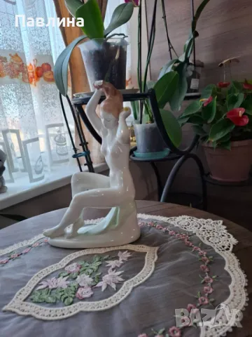 Унгарска порцеланова фигурка, снимка 6 - Фигурки - 49083797
