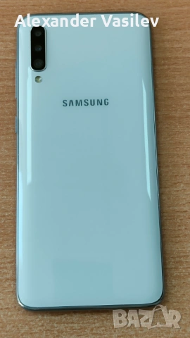 Samsung Galaxy A70, снимка 3 - Samsung - 53074886