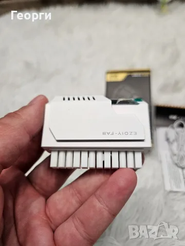Бял 90° ARGB Адаптер за Дънна Платка EZDIY-FAB ATX 24-Pin, снимка 3 - Геймърски - 55711073