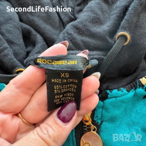 Rocawear дамско яке с качулка размер XS, снимка 2 - Якета - 52796485