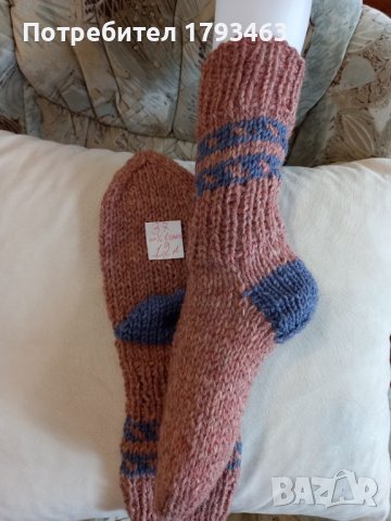 Ръчно плетени дамски чорапи от вълна размер 37, снимка 1 - Дамски чорапи - 42253625