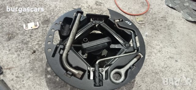 Патерица 15+комплект крик,ключ,кука Alfa Romeo 156, снимка 3 - Части - 33879821